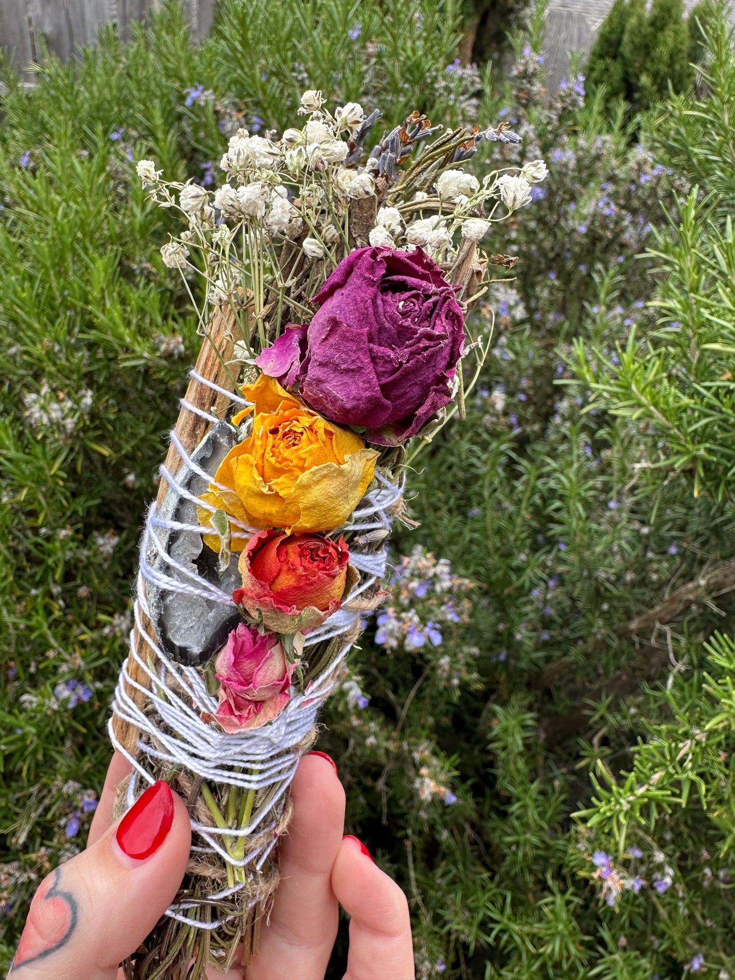 Smudge Stick: Agate Geode, Palo Santo, Sage, Lavender, Rosemary